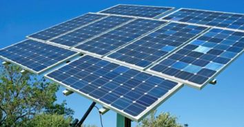 有機(jī)太陽能電池 突破效率極限，照亮綠色能源未來