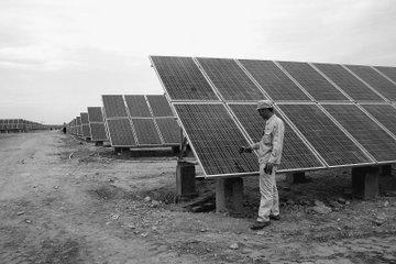 太陽(yáng)能發(fā)電成本的急劇下降 技術(shù)、市場(chǎng)與政策的合力